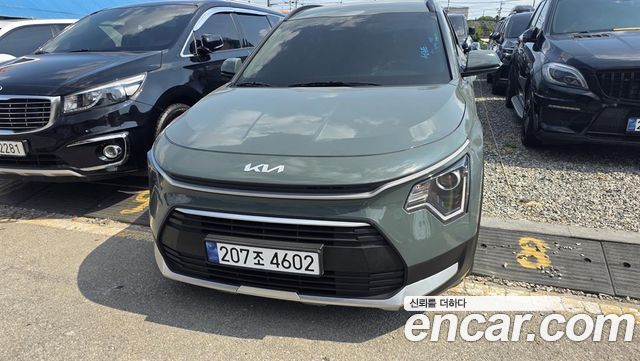 Kia Niro Совершенно новый Trendy - фото 0