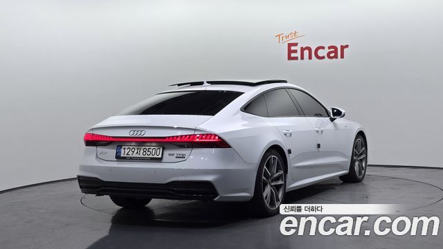 Audi A7 55 TFSI Quattro Premium - фото 1