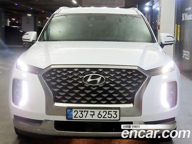 Hyundai Palisade Diesel 2.2 4WD Calligraphy - фото 1