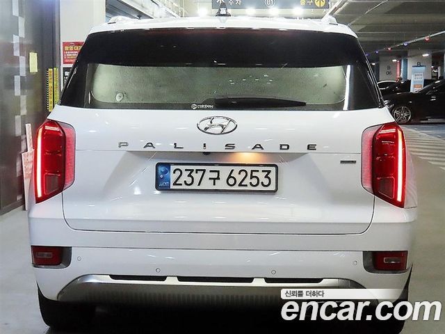 Hyundai Palisade Diesel 2.2 4WD Calligraphy - фото 2