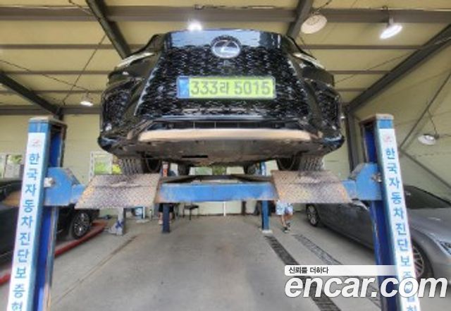 Lexus RX 5-го поколения F-Sport - фото 0