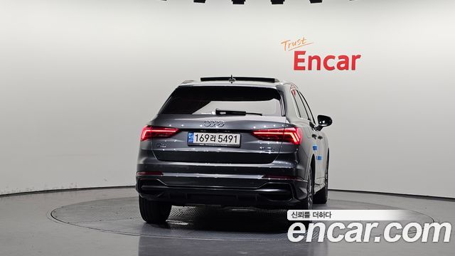 Audi Q3 F3 35 TDI Quattro Premium - фото 3
