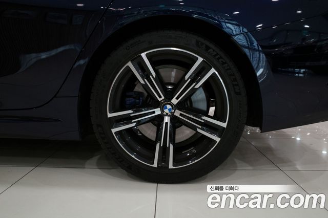 BMW 3-Series G20 320i M Sport - фото 4