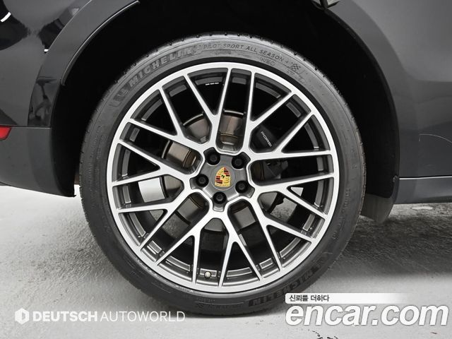 Porsche Macan 2.0 95B - фото 4