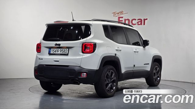 Jeep Renegade 2.4 80th Edition AWD - фото 1