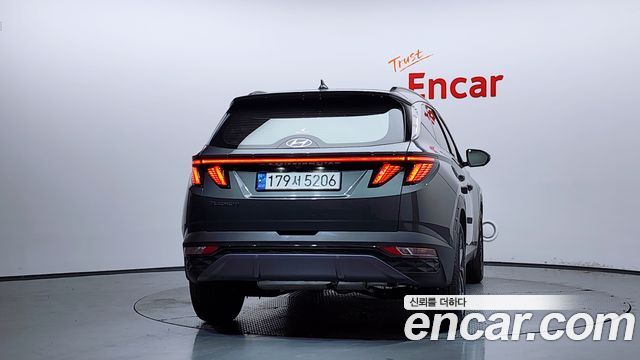 Hyundai Tucson NX4, гибрид Inspiration 2WD - фото 3