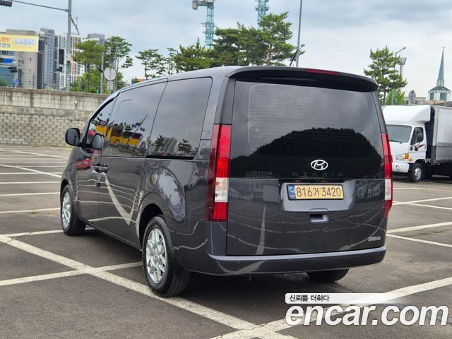 Hyundai Staria Cargo 5-Seater Modern - фото 3