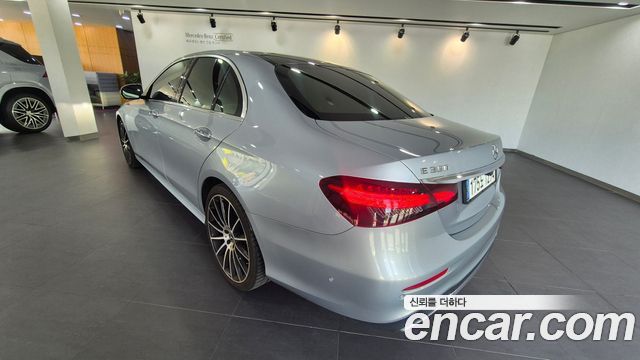 Mercedes-Benz E-Class W213 E350 4MATIC AMG Line Edition - фото 1
