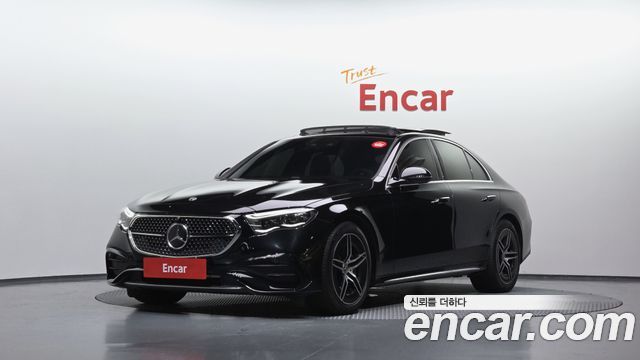 Mercedes-Benz E-Class W214 E300 4MATIC AMG Line - фото 0