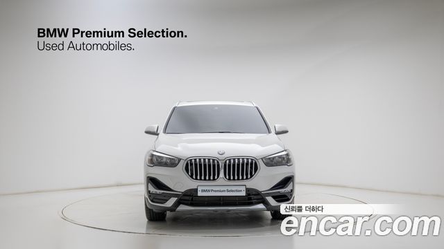 BMW X1 F48 xDrive 20i xLine - фото 2