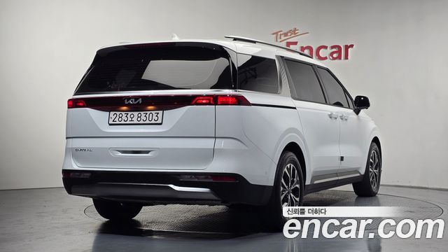Kia Carnival 4-го поколения 9-Seater Noblesse - фото 1