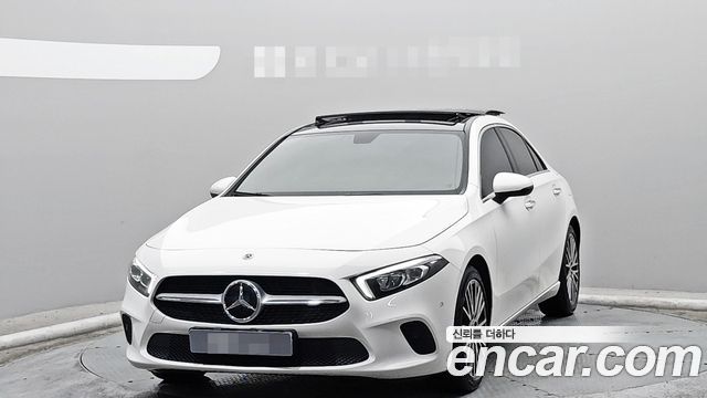 Mercedes-Benz A-Class W177 A250 4MATIC Sedan - фото 0