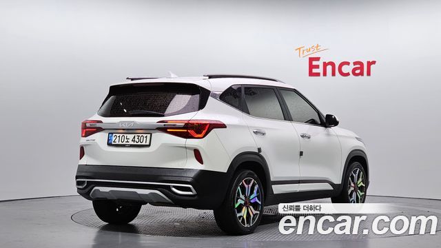 Kia Seltos Diesel 1.6 2WD Signature - фото 1