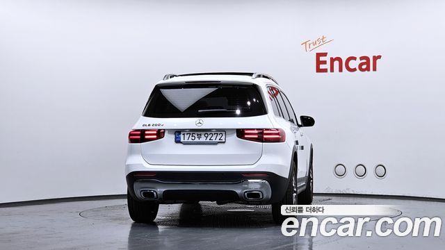 Mercedes-Benz GLB-Class X247 GLB200 d - фото 3