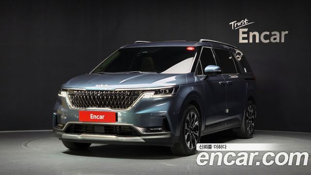 Kia Carnival 4-го поколения 9-Seater Noblesse - фото 0