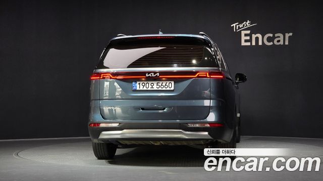 Kia Carnival 4-го поколения 9-Seater Noblesse - фото 3