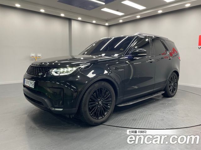 Land Rover Discovery 3.0 TD6 HSE Luxury - фото 0