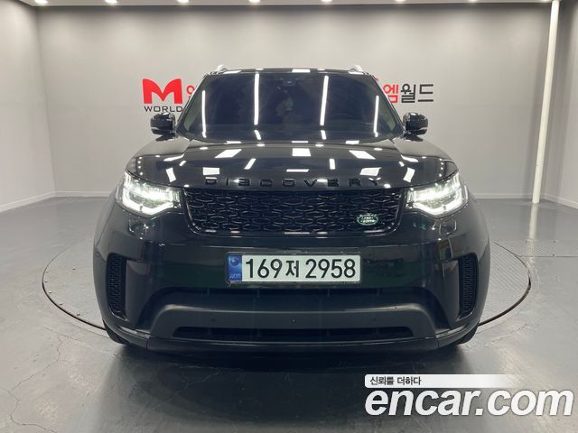 Land Rover Discovery 3.0 TD6 HSE Luxury - фото 1