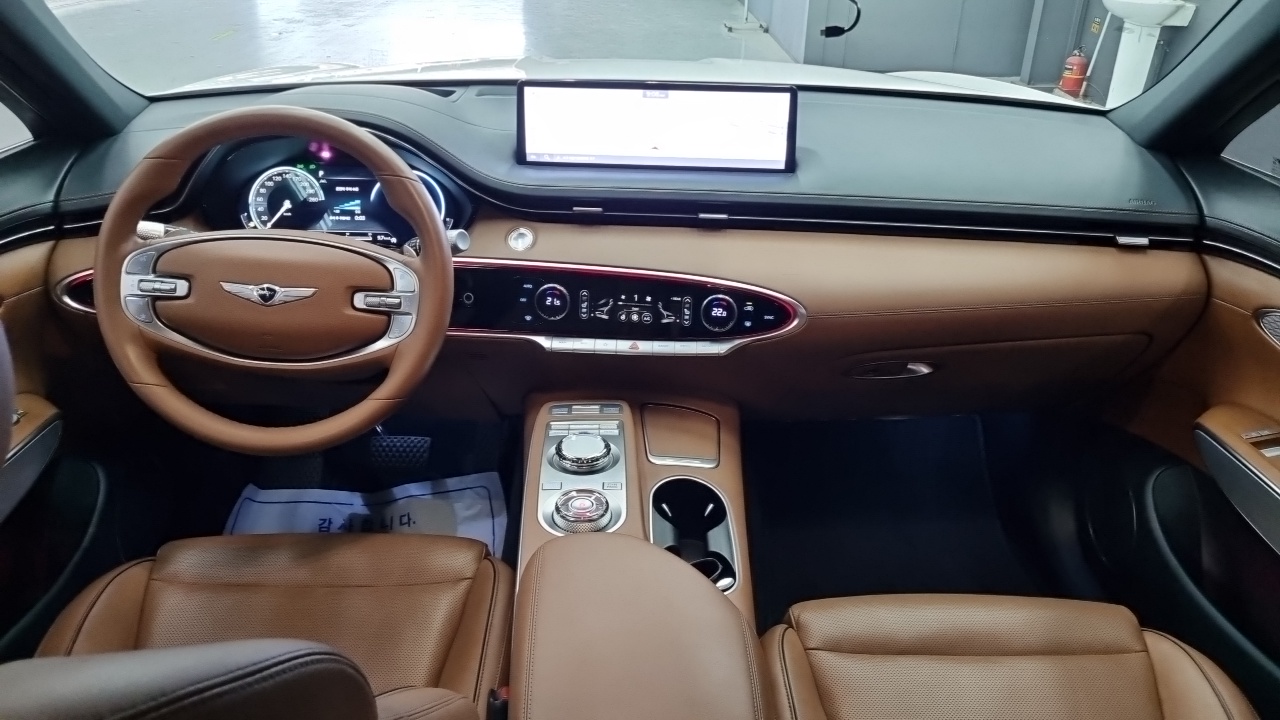 Genesis GV70 2.5T Gasoline AWD - фото 4