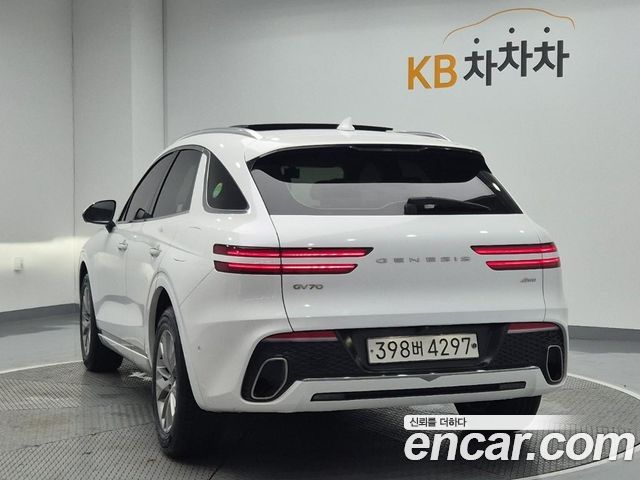 Genesis GV70 2.5T Gasoline AWD - фото 1