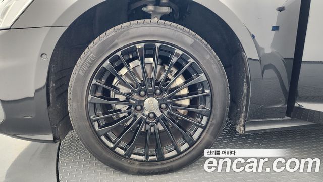 Audi A6 C8 40 TDI Premium - фото 4