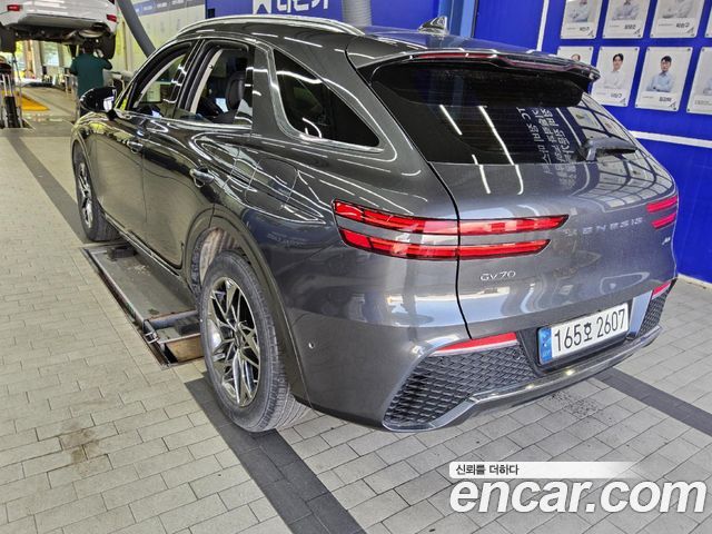 Genesis GV70 2.2 Diesel AWD - фото 3