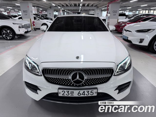 Mercedes-Benz E-Class W213 E220d Cabriolet - фото 2