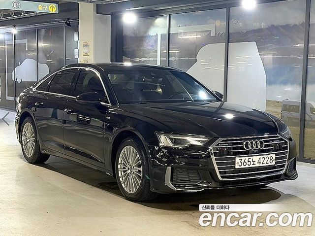 Audi A6 C8 45 TFSI Quattro Premium - фото 0