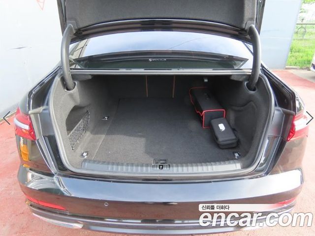 Audi A6 C8 40 TDI Premium - фото 4