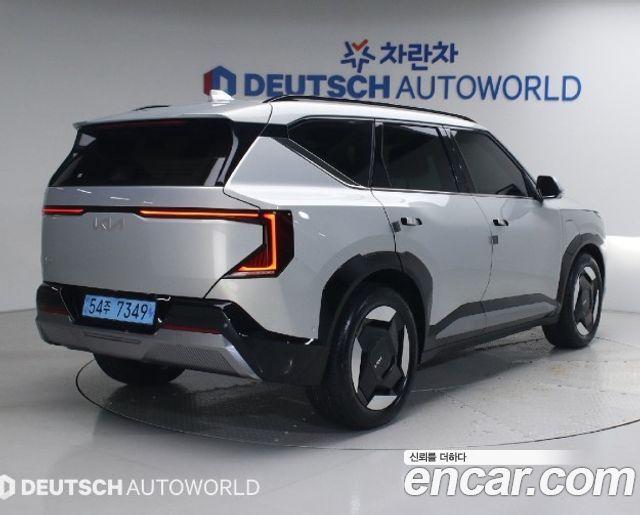Kia EV5 Long Range 2WD Earth - фото 1