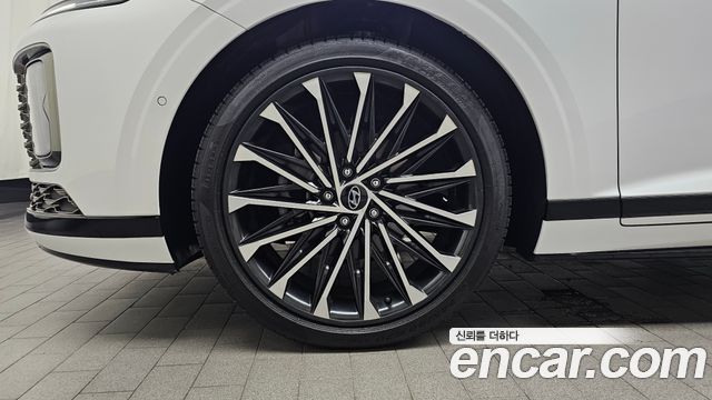 Hyundai Grandeur GN7, гибрид Calligraphy - фото 4