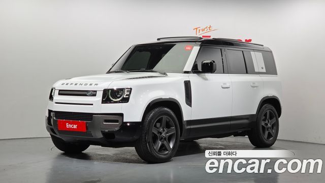 Land Rover Defender L663 110 P300 X-Dynamic SE - фото 0