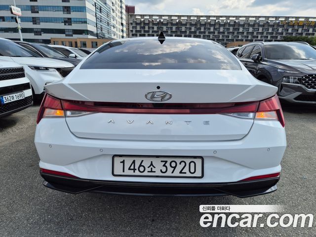 Hyundai Avante CN7, гибрид Modern - фото 4