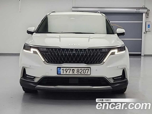 Kia Carnival 4-го поколения 9-Seater Noblesse - фото 1