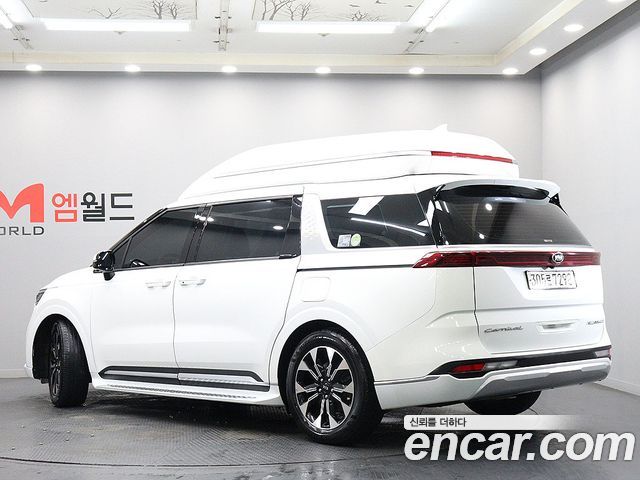 Kia Carnival 4-го поколения 9-Seater Hi-Limousine Signature - фото 3