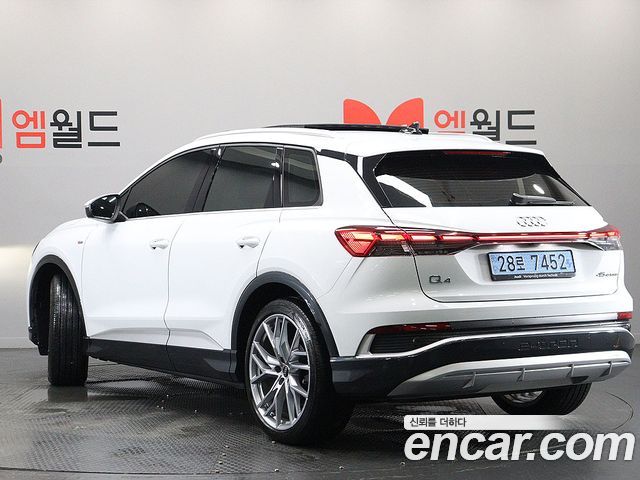 Audi Q4 e-tron F4 45 Premium - фото 2