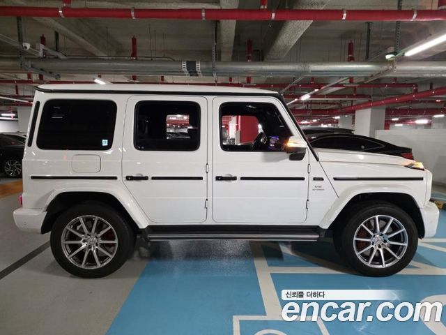 Mercedes-Benz G-Class AMG G63 - фото 3