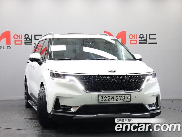 Kia Carnival 4-го поколения 7-Seater Signature - фото 1