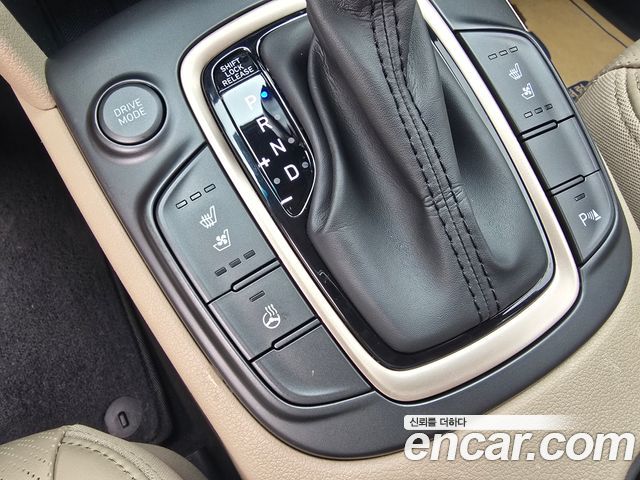 Hyundai Kona 1.6 Turbo 2WD Premium - фото 4