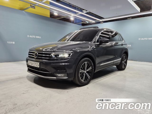 Volkswagen Tiguan 2-го поколения 2.0 TDI Prestige - фото 0