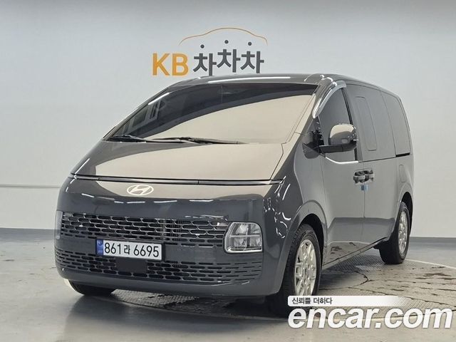 Hyundai Staria HEV 1.6 Cargo 5-Seater Modern - фото 0