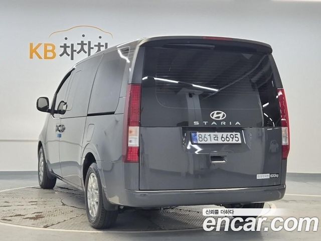 Hyundai Staria HEV 1.6 Cargo 5-Seater Modern - фото 3
