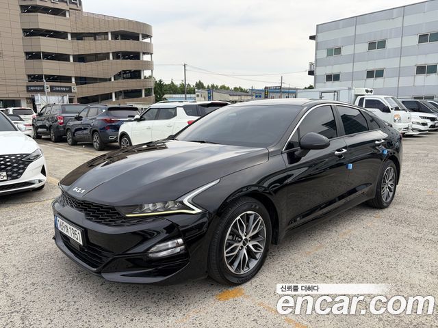 Kia K5 3-го поколения 2.0 Prestige - фото 0
