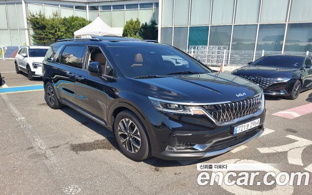 Kia Carnival 4-го поколения Gasoline 11-Seater Signature - фото 0