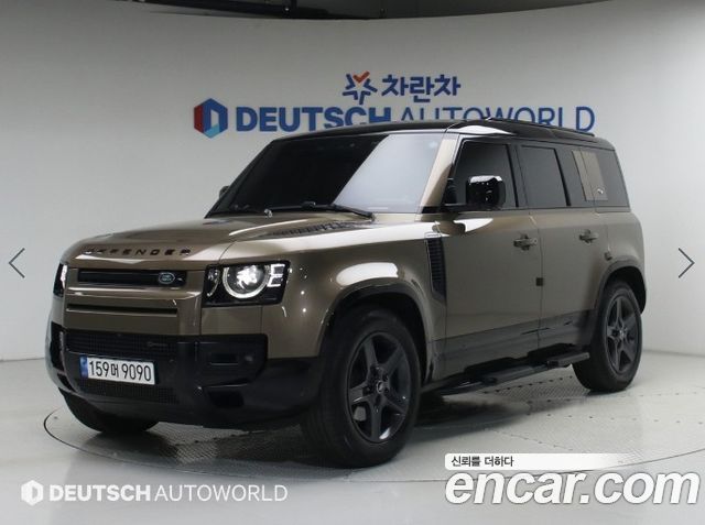 Land Rover Defender L663 110 P300 X-Dynamic SE - фото 0