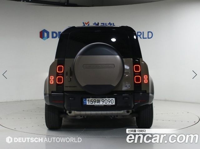 Land Rover Defender L663 110 P300 X-Dynamic SE - фото 3