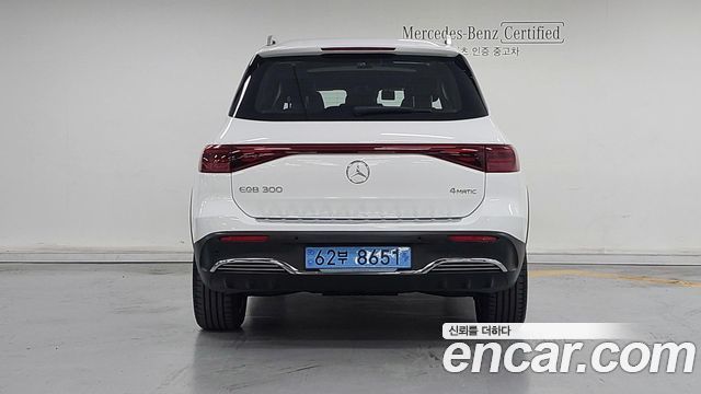 Mercedes-Benz EQB X243 EQB300 4MATIC AMG Line - фото 3