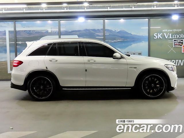 Mercedes-Benz GLC-Class X253 AMG GLC63 4MATIC+ - фото 2