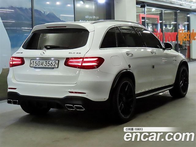 Mercedes-Benz GLC-Class X253 AMG GLC63 4MATIC+ - фото 3