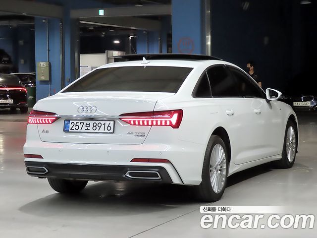 Audi A6 C8 45 TFSI Quattro Premium - фото 1